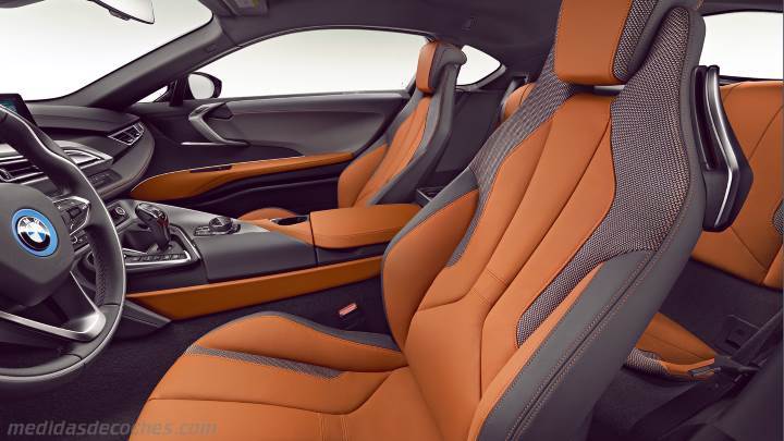 Interior BMW i8 Coupe 2018