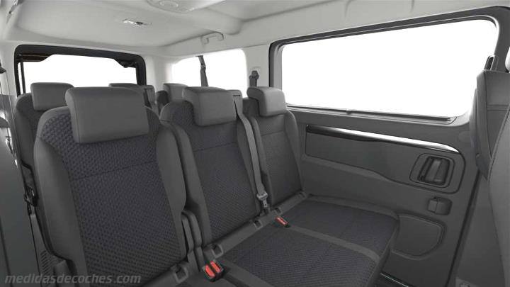 Interior Toyota Proace Verso Larga 2024